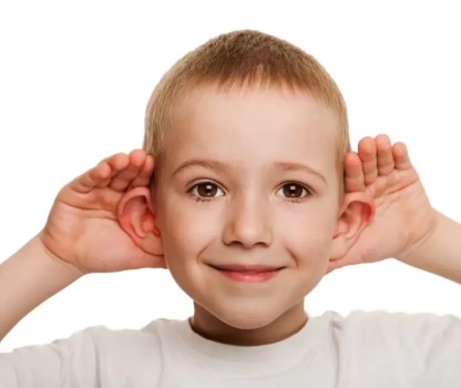 Bebeklerde Kepçe Kulak Neden Olur?